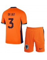 Holandsko Matthijs de Ligt #3 Domácí dres pro děti ME 2024 Krátký Rukáv (+ trenýrky)